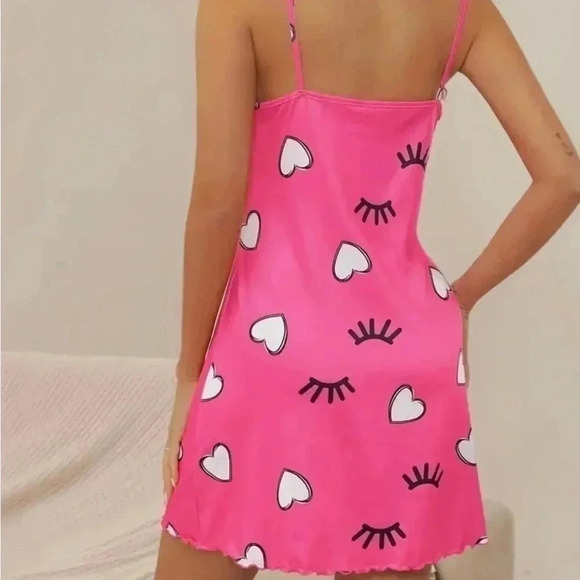 Women's Heart & Eyelash Print Sleep Dress - Size 4 - Picture 3 of 4
